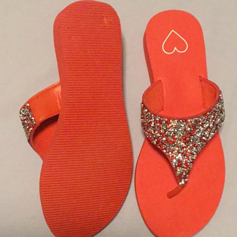 Dress barn flip flops
